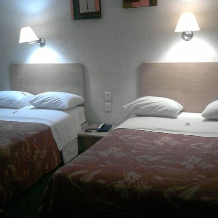 Hotel Castilla Y Leon Guadalajara Dış mekan fotoğraf