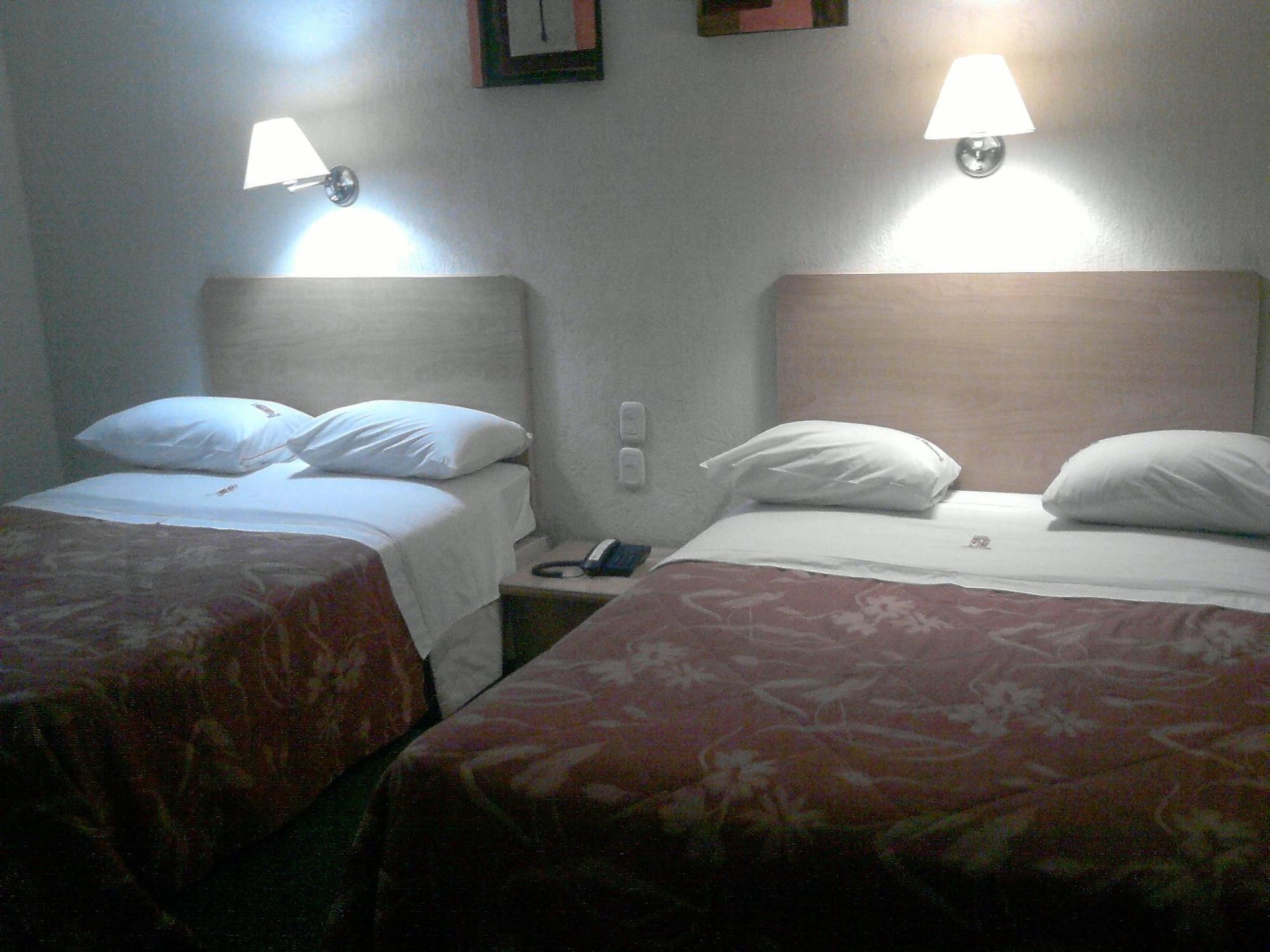 Hotel Castilla Y Leon Guadalajara Dış mekan fotoğraf