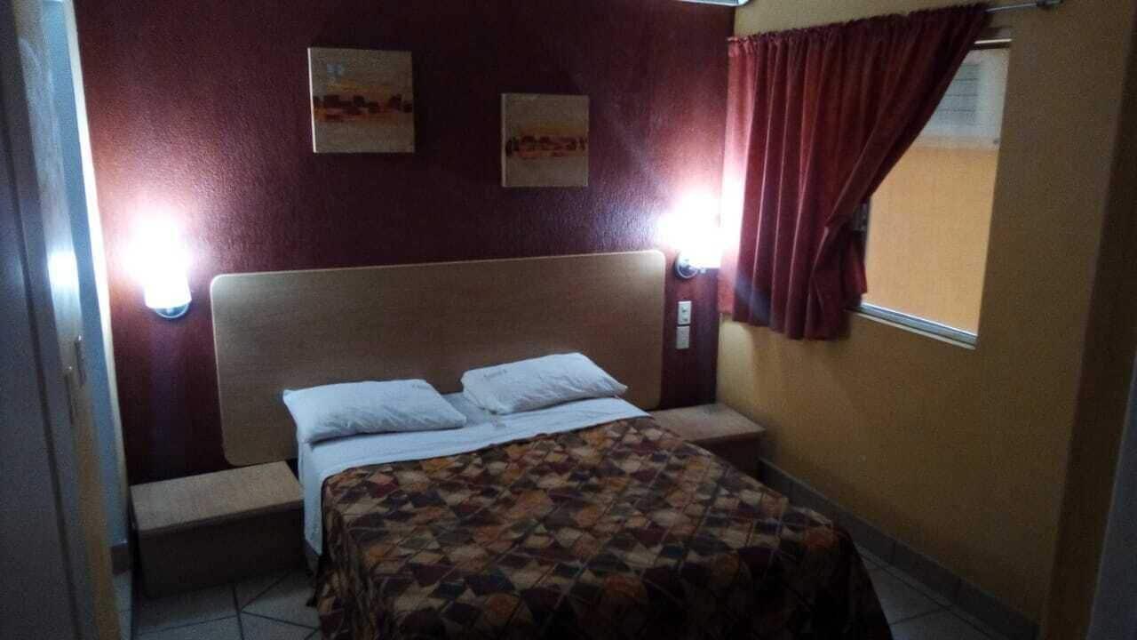 Hotel Castilla Y Leon Guadalajara Dış mekan fotoğraf
