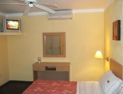 Hotel Castilla Y Leon Guadalajara Dış mekan fotoğraf